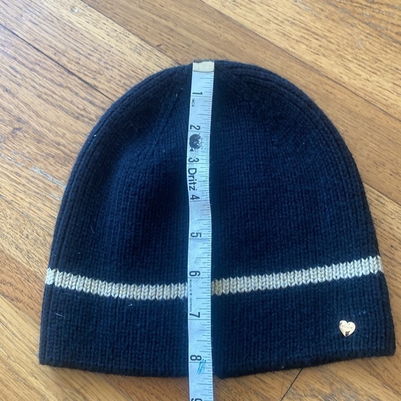 Juicy Couture Black with Gold Trim One Size Beanie - Picture 4 of 8